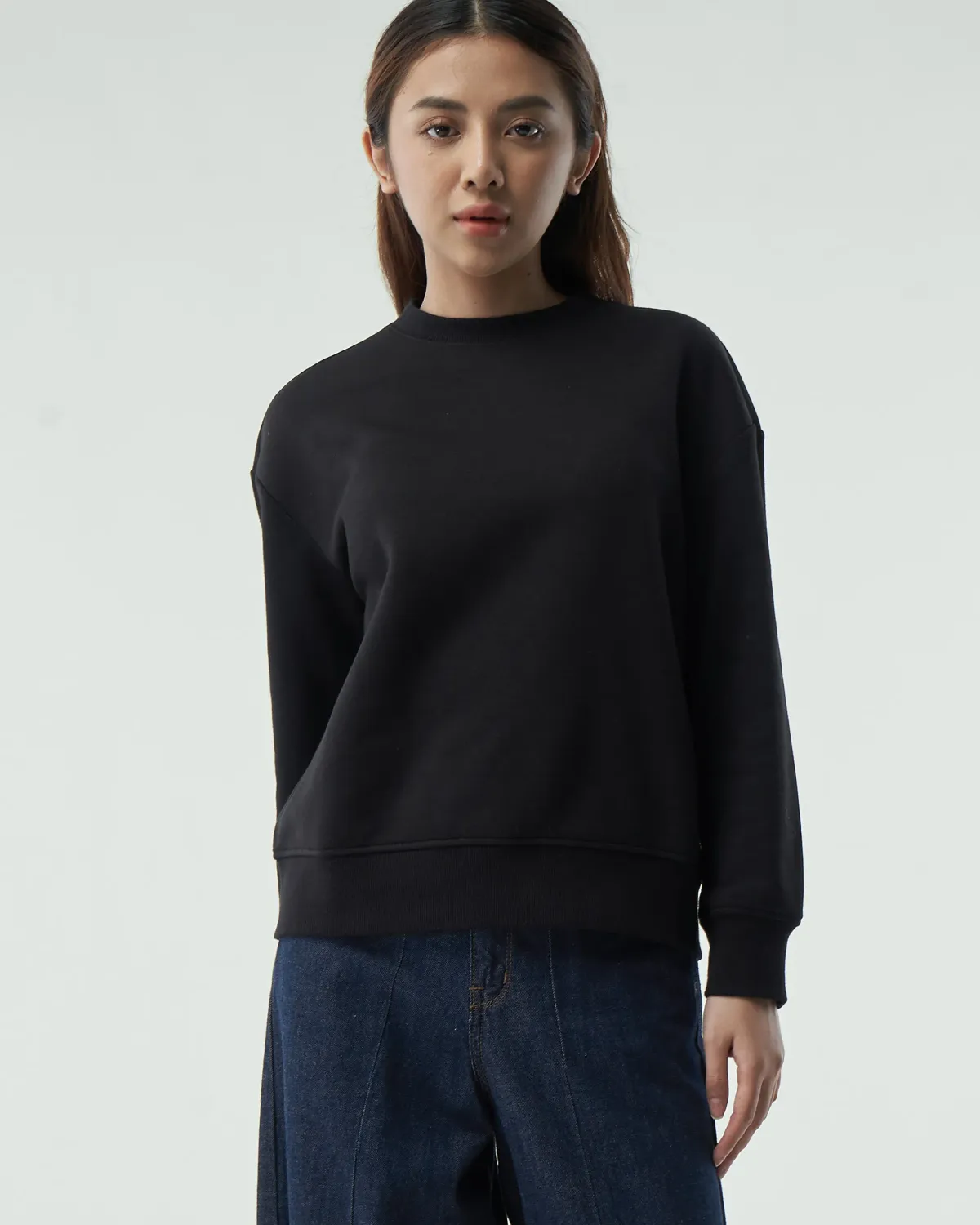 10F22SWEW001_REAL BLACK_ao-sweater-nu (1).jpg