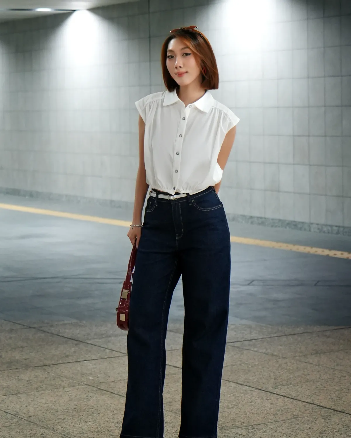 Áo sơ mi croptop tay cộc nữ bo vạt regular - 2