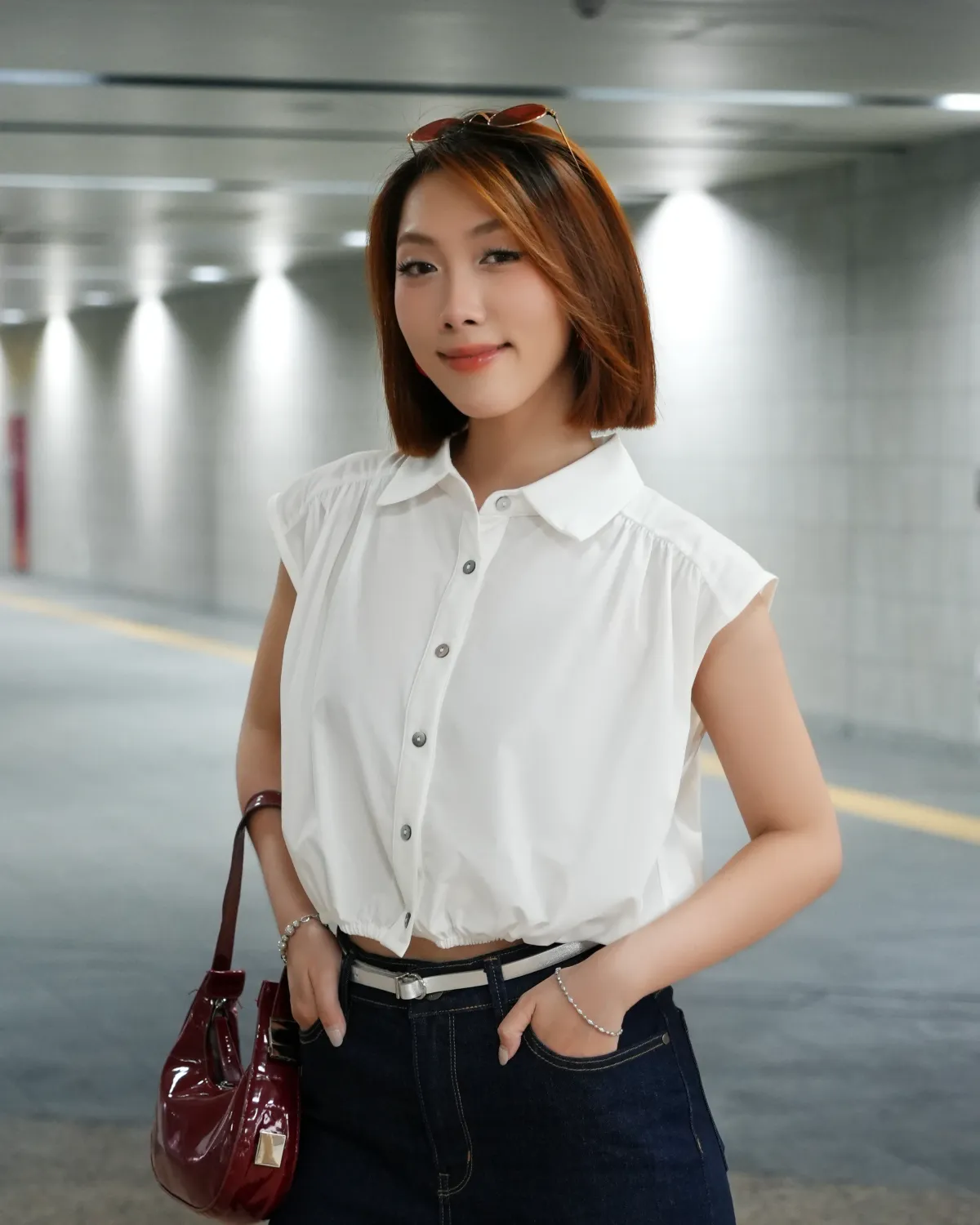 Áo sơ mi croptop tay cộc nữ bo vạt regular - 1