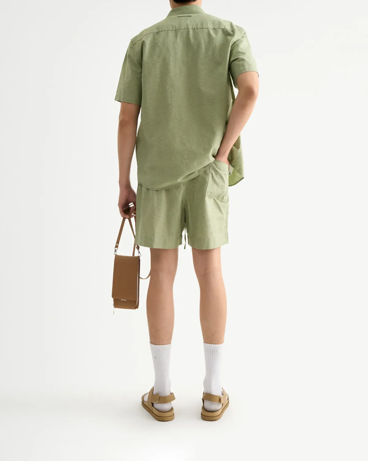 Quần short nam vải texture lưng chun loose - 2