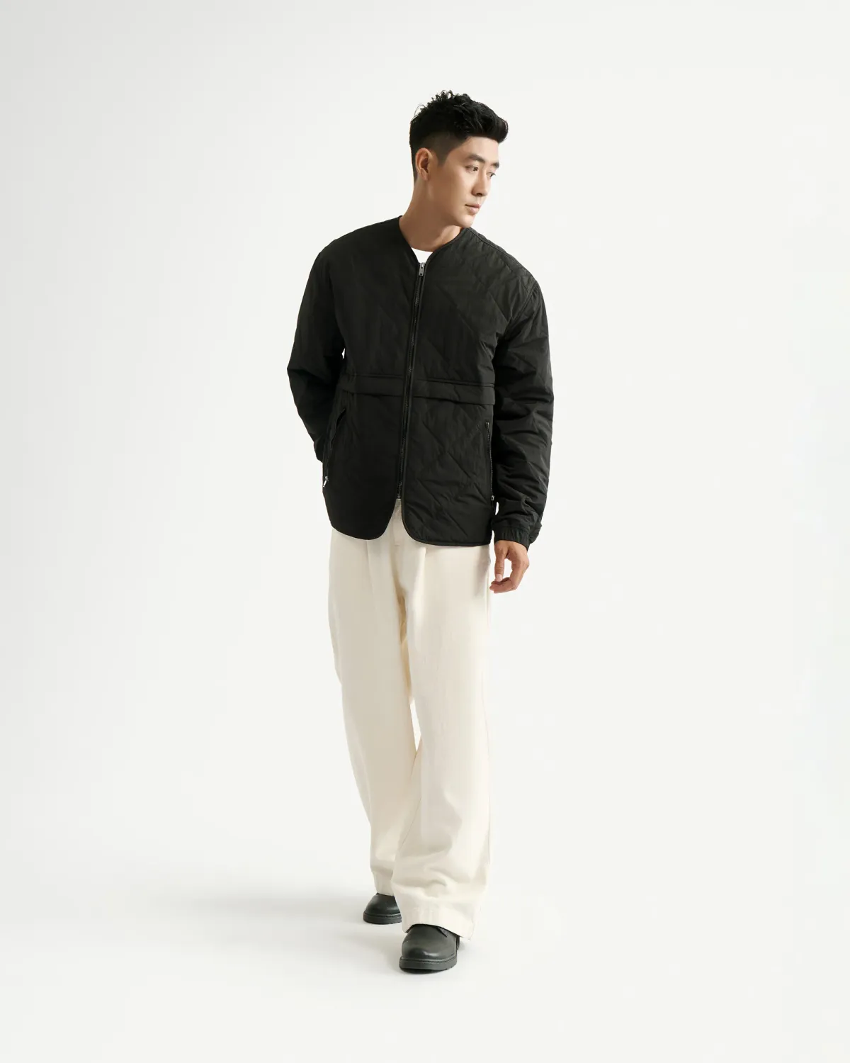 Áo khoác không cổ chần bông mỏng form loose - 2