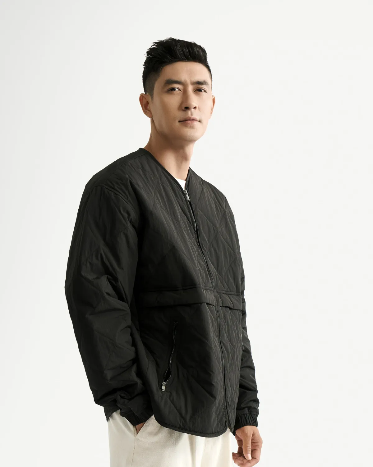 Áo khoác không cổ chần bông mỏng form loose - 1