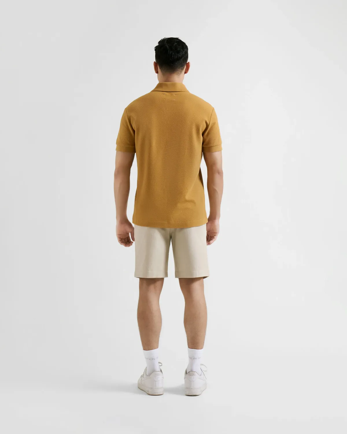 Quần short nam trên đầu gối form straight - 2