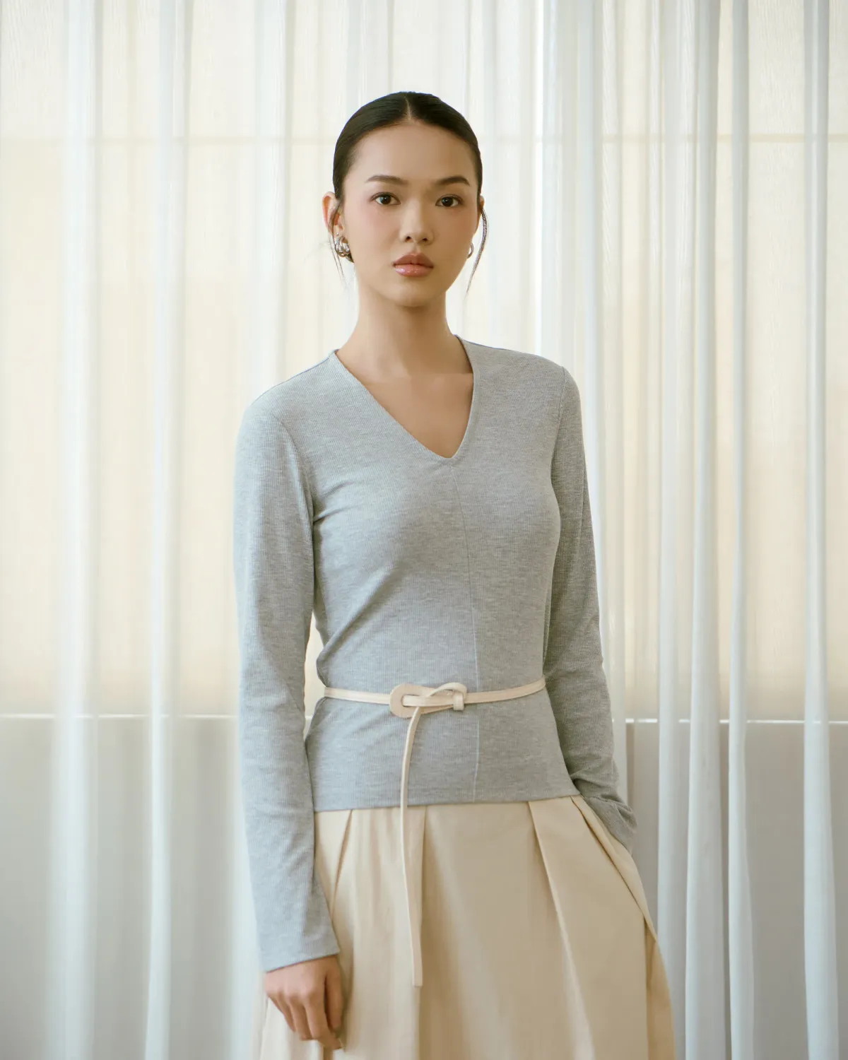 Áo thun Slimme cổ V tay loe.Fitted - 1