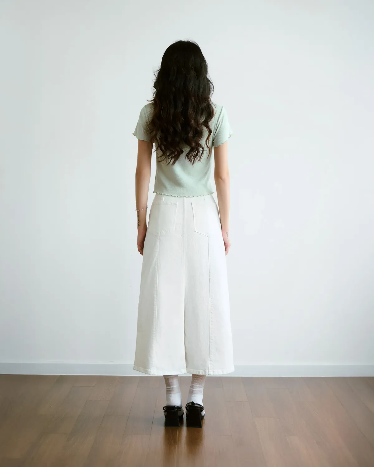 Áo thun Slimme diễu tay nhãn kim loại.Fitted - 2