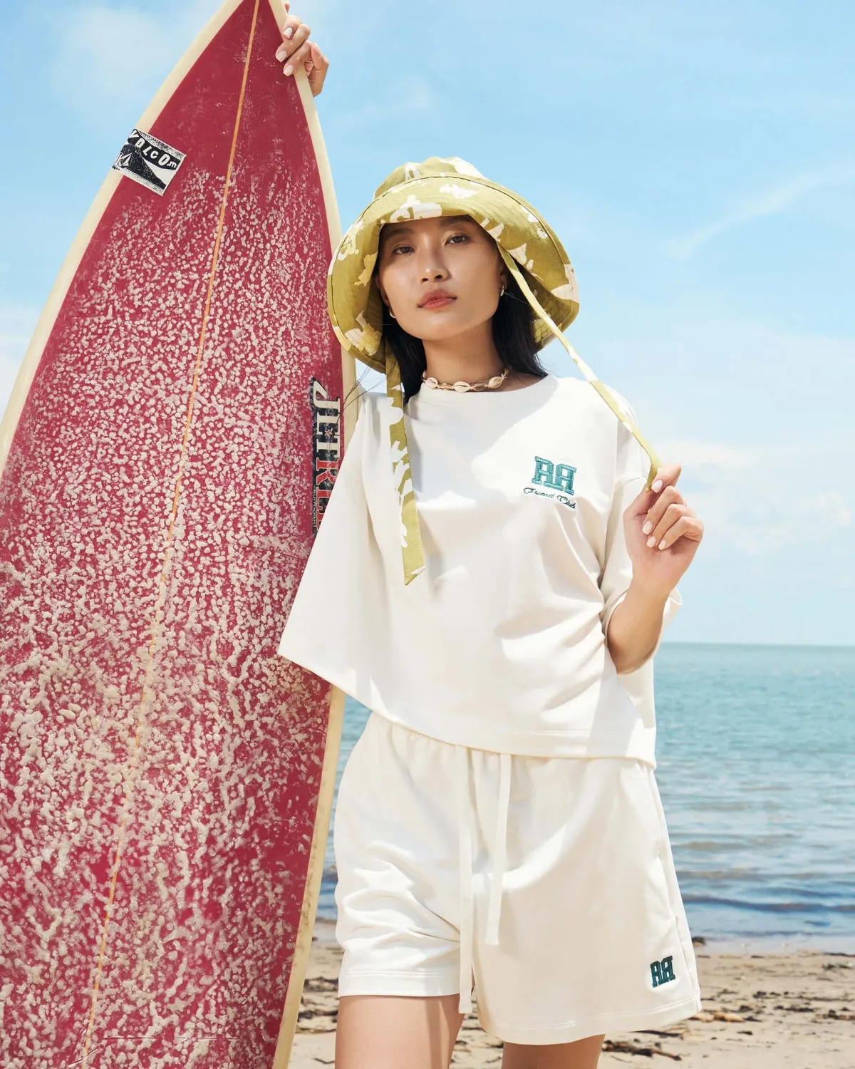 Áo Thun Nữ Croptop Tay Ngắn Cotton Thêu Chữ - 1