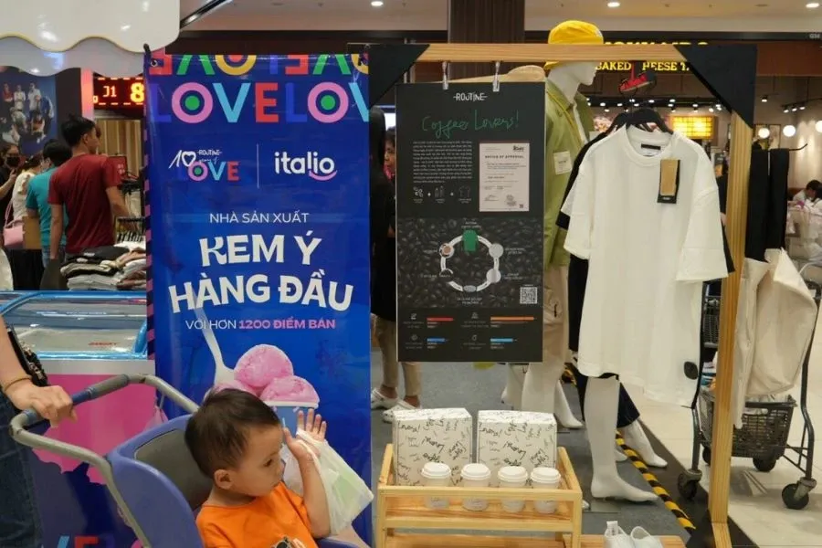 Check-in sự kiện "10 Years Of Love" tại GIGAMALL để nhận quà từ Kem Italio.