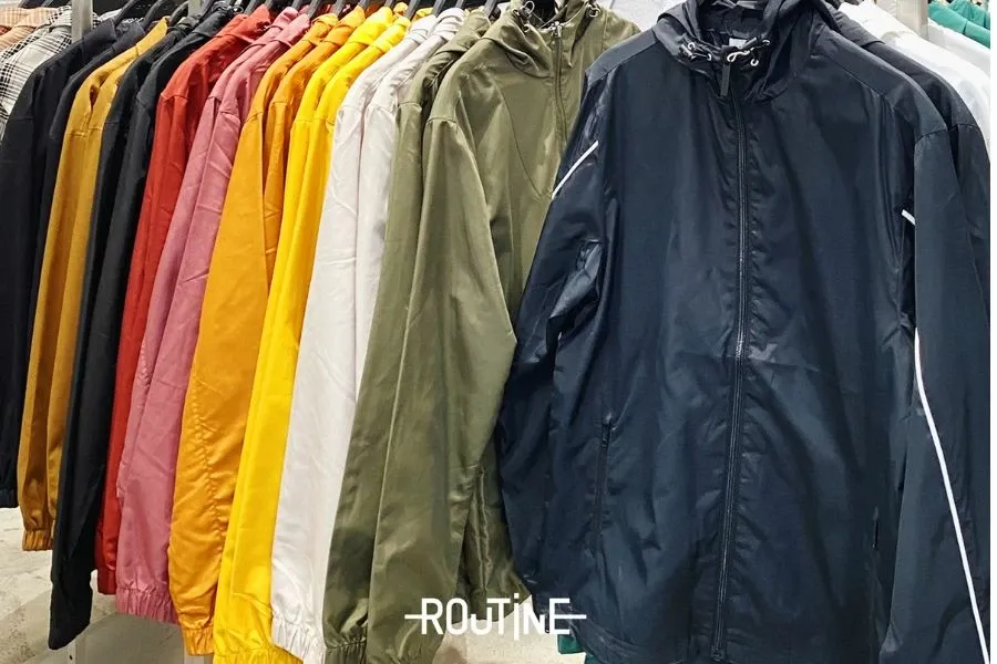 Áo khoác gió - Thời trang mùa đông dành cho cả nam và nữ