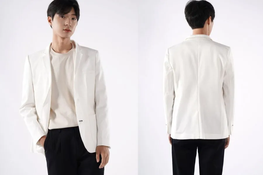 Áo vest nam phối với áo thun đem đến phong cách tối giản, nhẹ nhàng